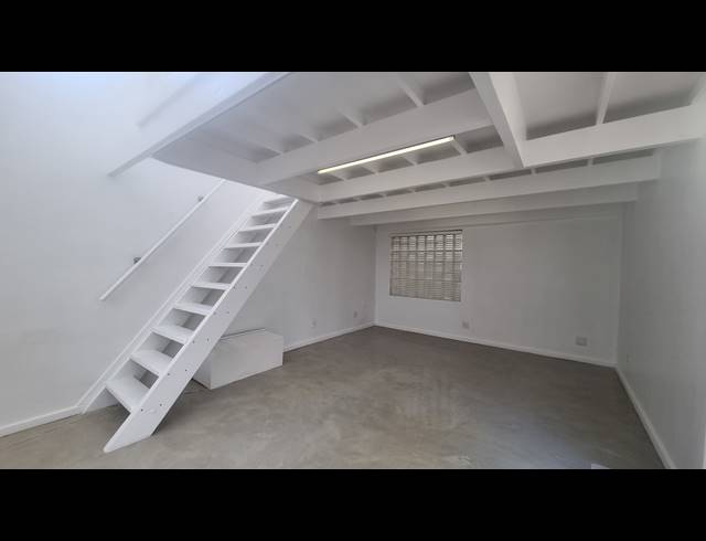 48M² SERVICED OFFICE TO LET IN CAPE TOWN CITY CENTRE